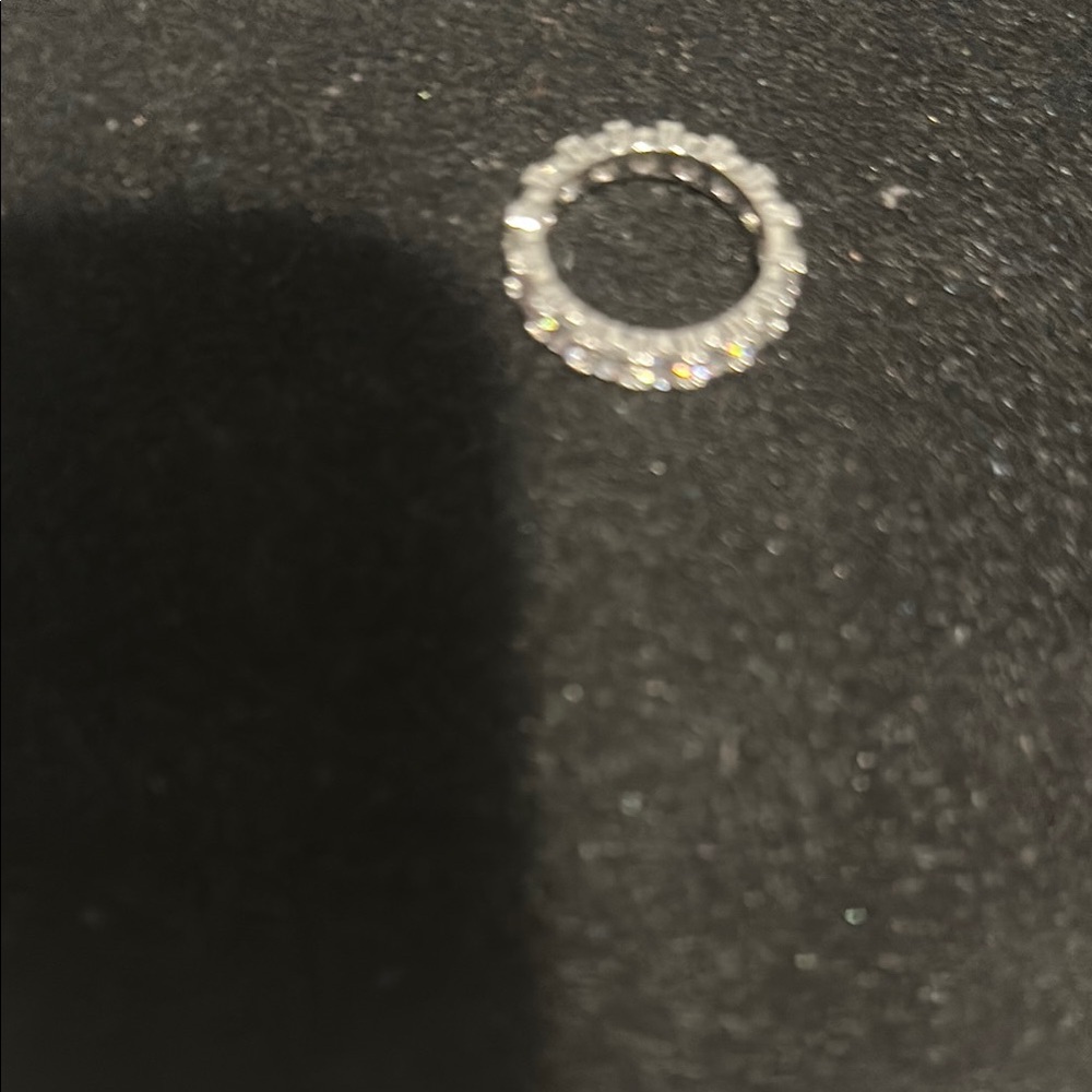 Elegant Silver Crystal Ring